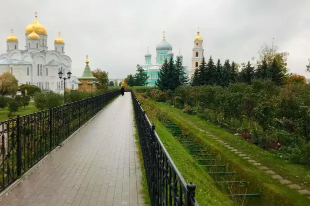 Кто ездит в паломнические поездки