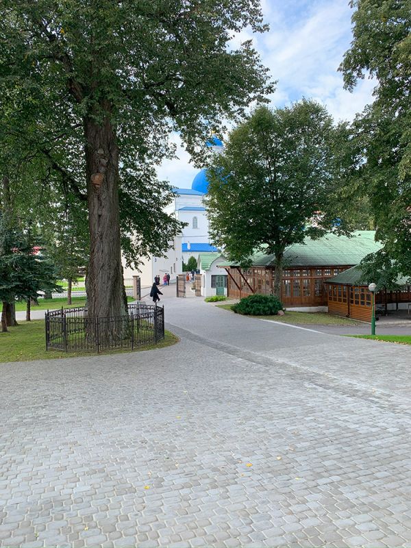 Жировичи - Сынковичи - Амвросиевский монастырь